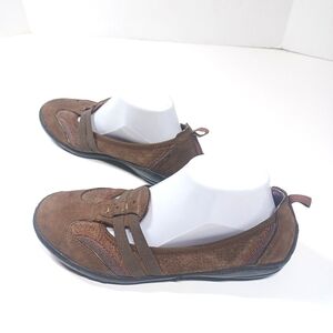 Earth Spirit Brand Slip On Elastic Band Shoes Brown Leather Women's Size 8.5